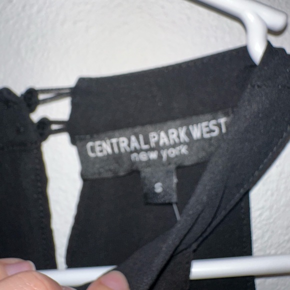 REVOLVE Central Park West Jane Halter Top in Black Size Small NWT - Picture 5 of 8